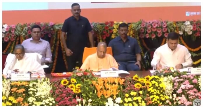 लखनऊ में शिक्षक सम्मान समारोह